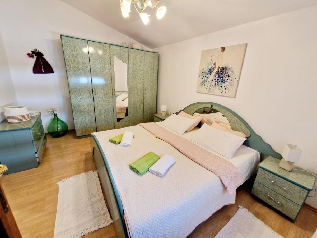 Apartment Maria *